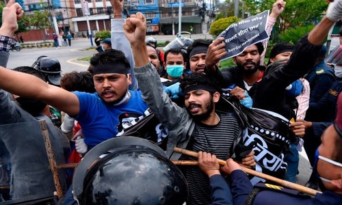 Nepal bans Indian news channels after border dispute