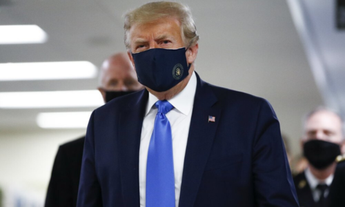 Trump wears mask in public for first time during pandemic