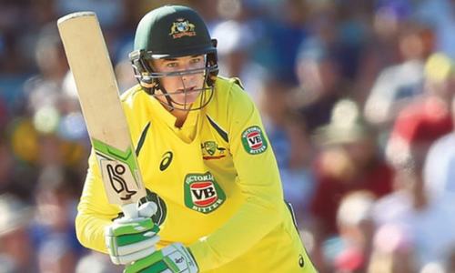 Distressed Handscomb eyes 2023 World Cup