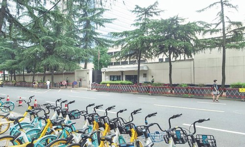 China asks US to close consulate in Chengdu