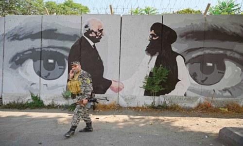 Afghans flock to mosques for Eid prayers as ceasefire begins