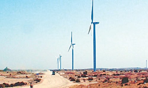 Govt, power producers agree to reduce project returns, share savings