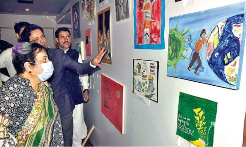 Paintings depict life in Kashmir during lockdown