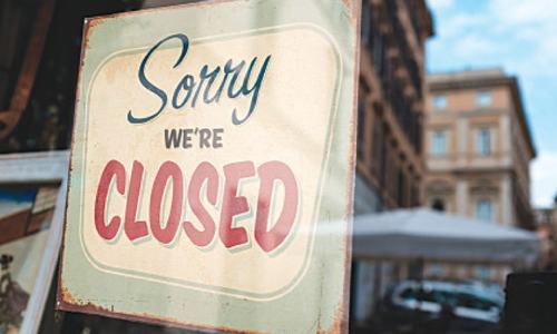 US retail sales regain pre-virus pace but slowdown is likely