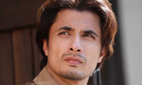 Women's rights activists urge govt to rethink Ali Zafar's Pride of Performance Award