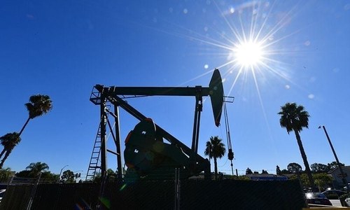 Crude oil demand reaches plateau