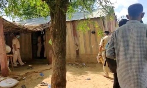 Bheel woman demands forensic probe into death of 11 family members in India Bheel woman demands forensic probe into death of 11 family members in India