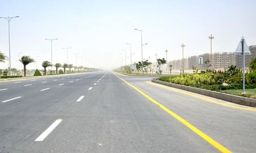 Constructions in Bahria Town without approved plan stopped