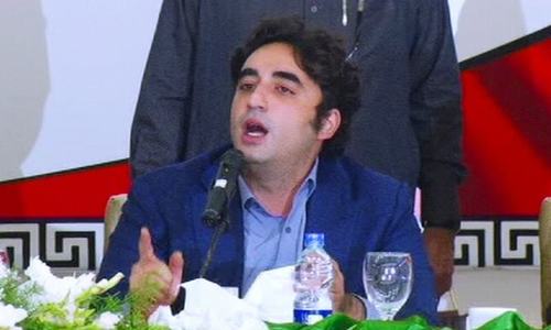 Bilawal, Shehbaz accuse govt of turning parliament into a 'rubber-stamp', criticise gag on media