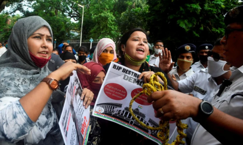 Eight Indian MPs suspended after parliament protests