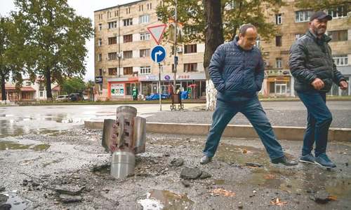 Shelling transforms Karabakh capital into ghost town
