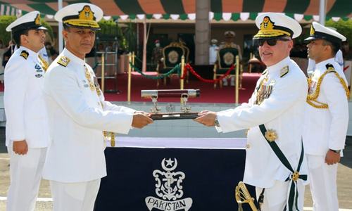 Admiral Niazi takes charge as Chief of Naval Staff