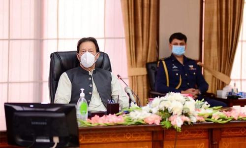 PM asks Sindh governor to sort out islands issue