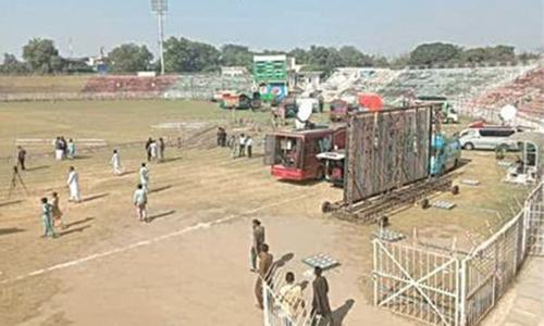 Stage set for PDM power show in Gujranwala