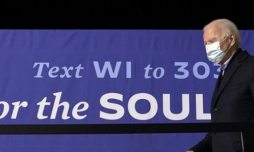 After year of disruption, America set to choose a path ahead