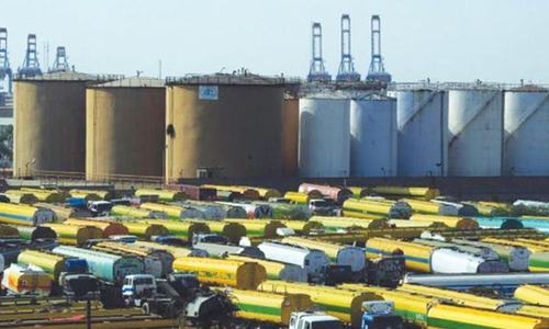 Oil sales increase 6pc
