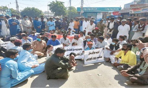 Mithi residents rise up against MS, doctors as health officials continue boycott Mithi residents rise up against MS, doctors as health officials continue boycott