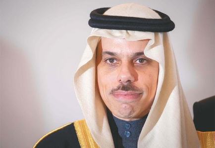 Saudi FM says allies 'on board' for resolution of Gulf crisis