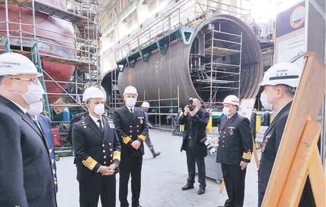 Naval chief briefed on PN&rsquo;s under-construction project in Turkey