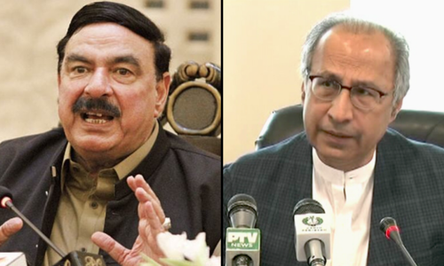 Hafeez made finance minister, Rashid gets interior in yet another cabinet shakeup
