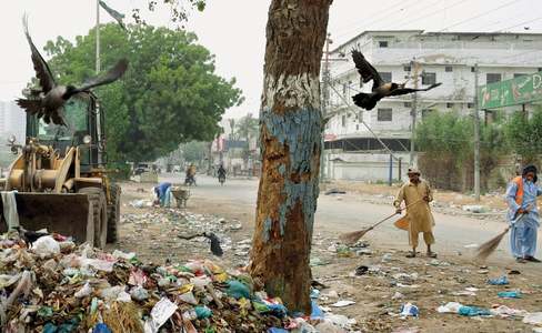 SOCIETY: SINDH’S FORGOTTEN SANITATION WORKERS SOCIETY: SINDH’S FORGOTTEN SANITATION WORKERS