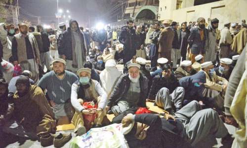 Peshawarites suffer worst gridlock as protesting teachers block road