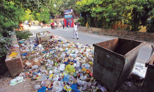 Gigantic cleanliness drive: Citizens smell odour of LWMC’s inefficiency Gigantic cleanliness drive: Citizens smell odour of LWMC’s inefficiency