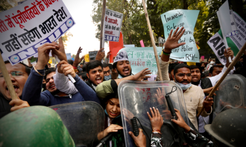 India warns Twitter to comply with orders to block accounts posting about farmers' protest