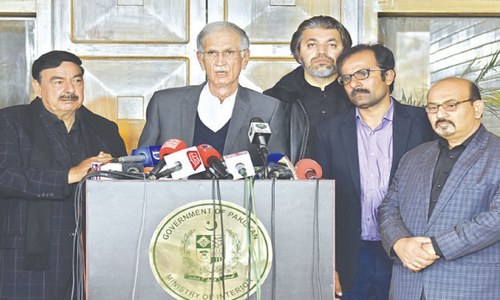 Government employees end protest as demands accepted