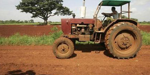 Farmers threaten tractor march