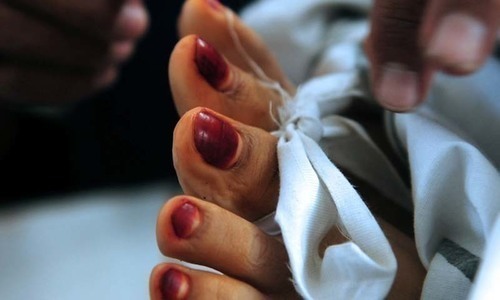 Man kills daughter for &lsquo;honour&rsquo; in Lahore