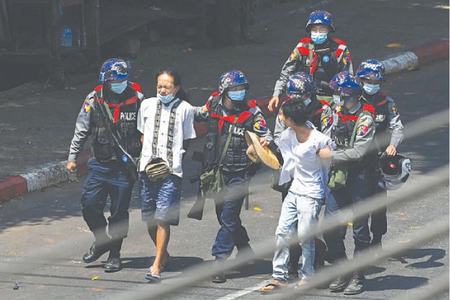 Myanmar police intensify crackdown on anti-coup protesters