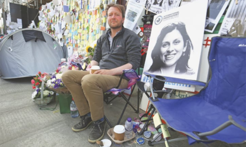 Release of British-Iranian woman in doubt despite end of sentence