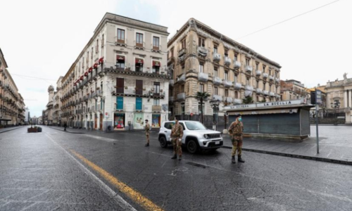 Italy tightens Covid restrictions amid &lsquo;new wave&rsquo;