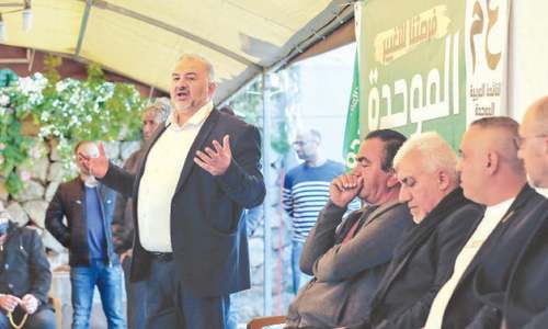 Unlikely bedfellows hold key to new Netanyahu term
