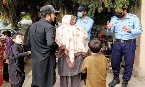 11 more localities in capital sealed, govt tightens Covid-19 restrictions