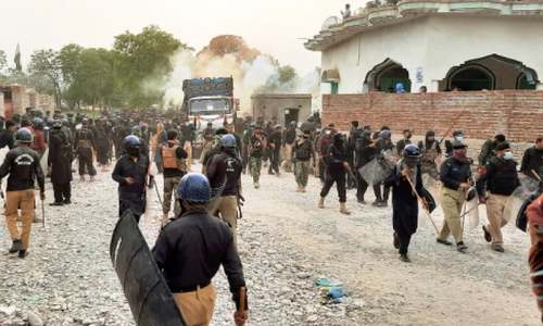 Janikhel tribesmen begin march towards Islamabad