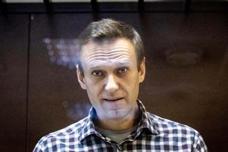 Jailed Russian opposition leader goes on hunger strike