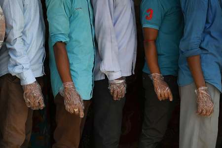 2 dead as fresh wave of violence hits crucial India state poll