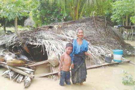 Over 50 die after flash floods in Indonesia and East Timor Over 50 die after flash floods in Indonesia and East Timor