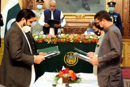 Atif among four sworn in as ministers in KP