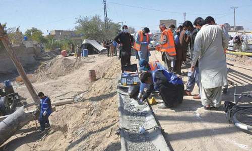 Three injured in Hub grenade attack