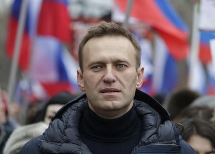 Kremlin critic Navalny moved to hospital amid Western outcry