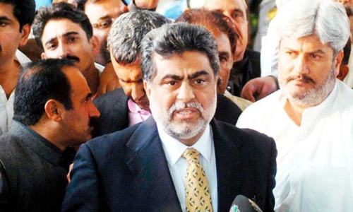 Rind threatens to resign as PM&rsquo;s aide