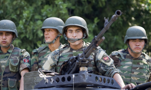 Kyrgyz-Tajik clashes over reservoir leave 40 dead