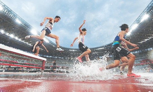 Tokyo&rsquo;s Olympic Stadium holds track and field test event, minus fans
