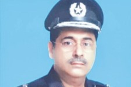 New Karachi police chief vows to focus on controlling street crime