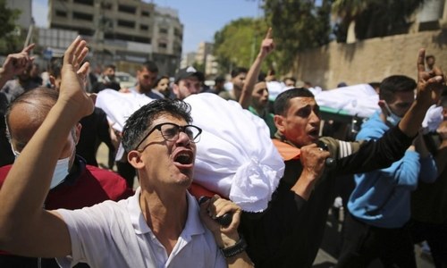 Israeli warplanes stage more heavy strikes across Gaza City