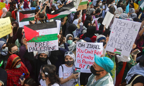Thousands turn up at &lsquo;Pakistan for Palestine&rsquo; demonstration in Karachi