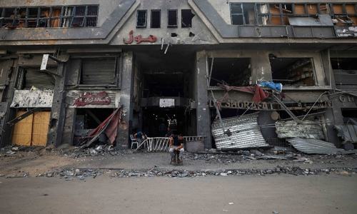 Hamas official predicts ceasefire soon as Israel launches new air strikes